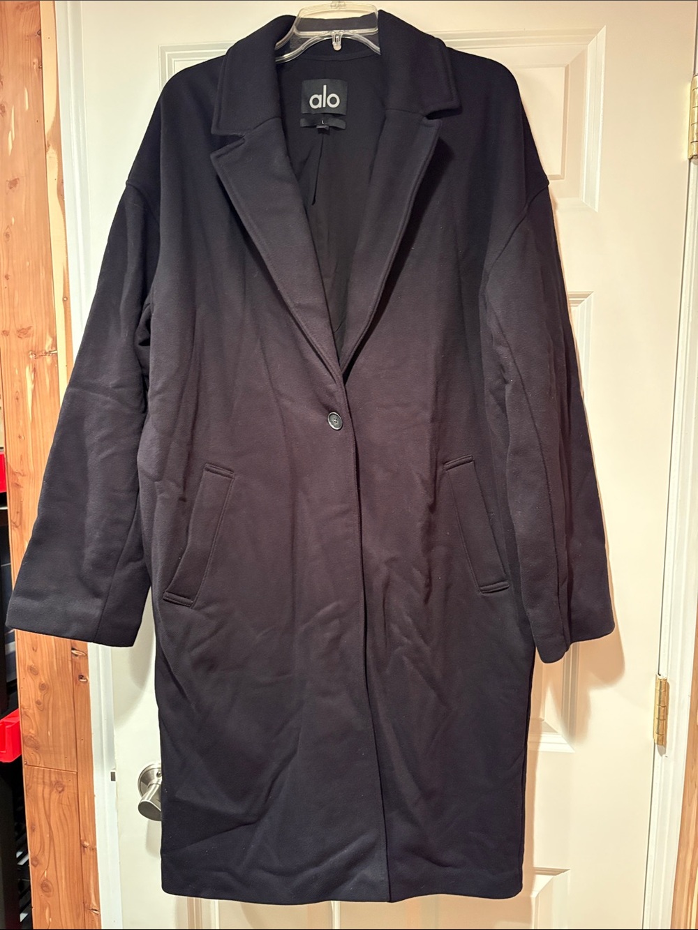 ALO Yoga Black Single-Button Lined Trench Coat L